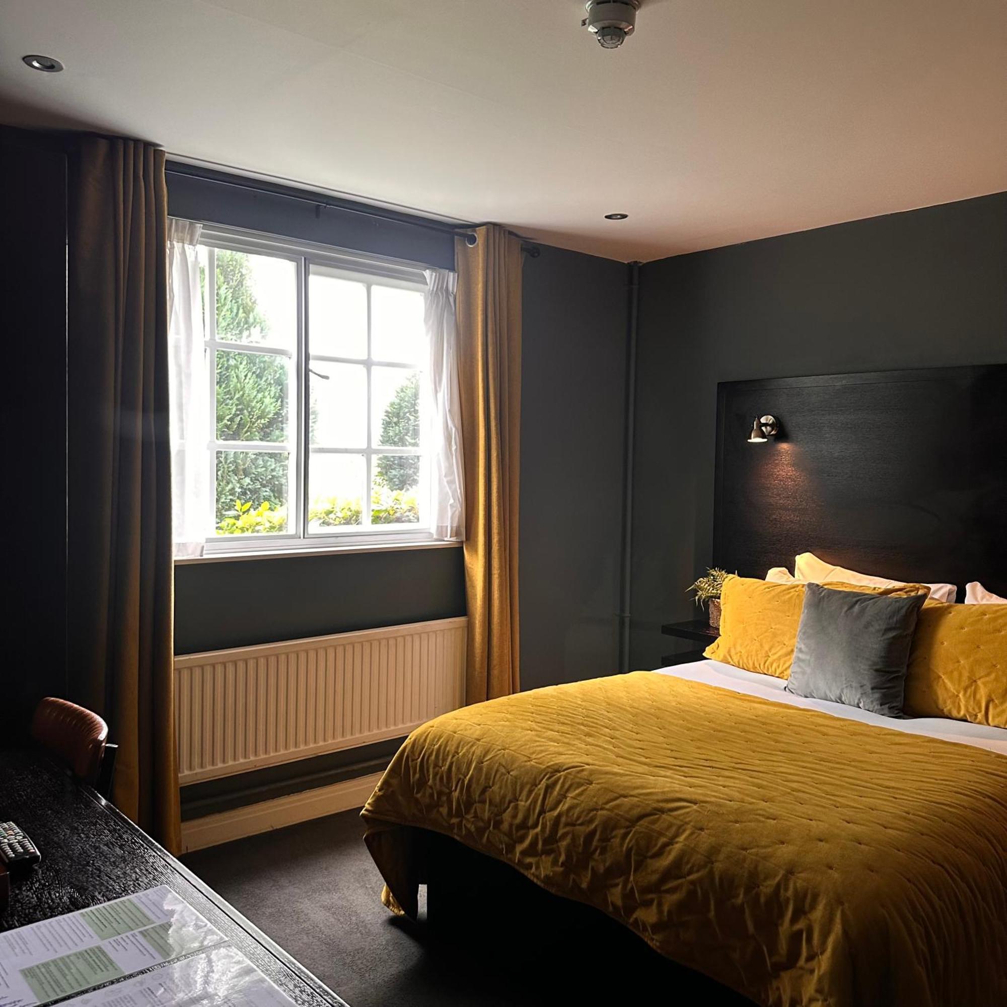 The Vicarage Hotel Holmes Chapel Exterior photo