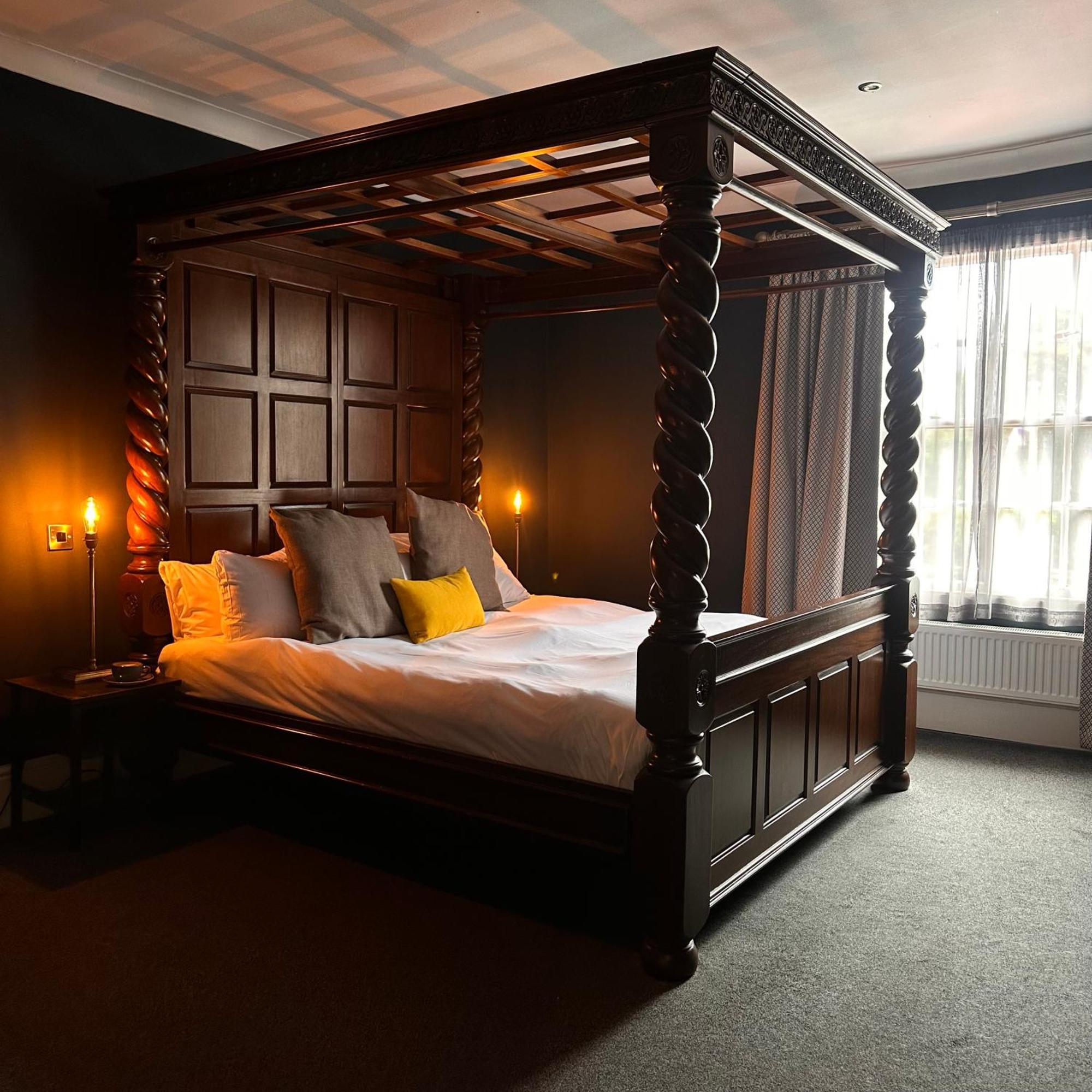 The Vicarage Hotel Holmes Chapel Exterior photo